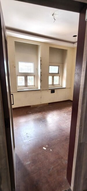 Room in  Office Space at Kalbadevi – for Rent