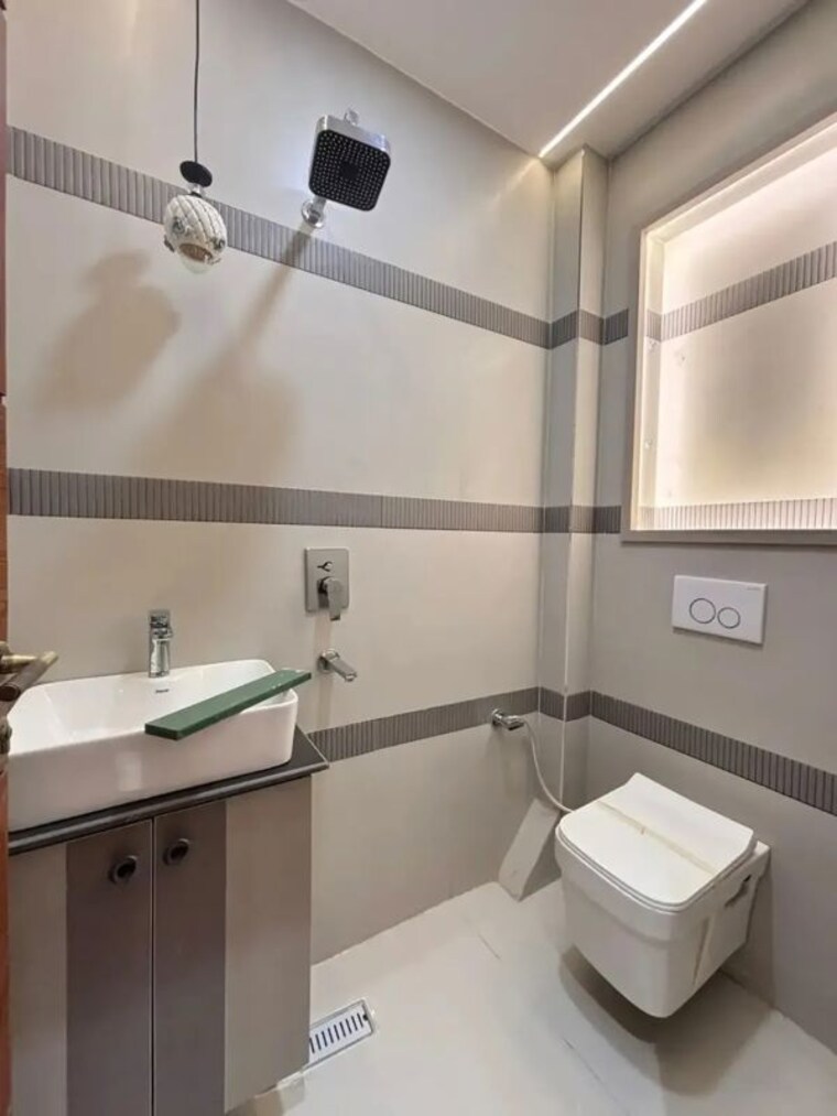 Kitchen, uttam nagar 3 Bedroom 909 Sq.Ft. Builder Floor In Uttam Nagar Delhi 10710963