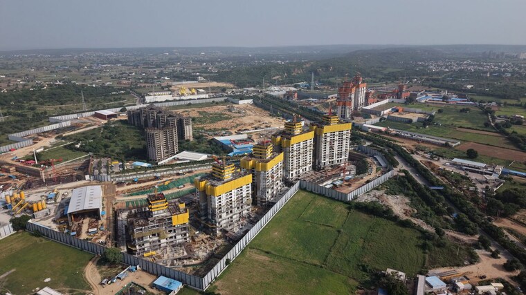 Exterior View, dlf-privana-west 4 Bedroom 3577 Sq.Ft. Apartment In Sector 76 Gurgaon 10710968