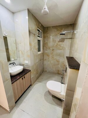 Bathroom in 3 BHK Builder Floor at Smart World Orchard, Sector 61 – for Rent