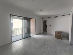 Room in 3 BHK Apartment at Legacy Kairos, Rahatani – for Rent