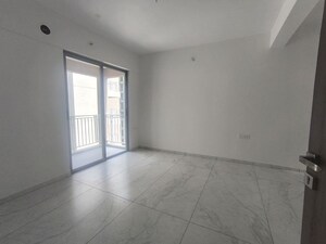 Room in 3 BHK Apartment at Legacy Kairos, Rahatani – for Rent