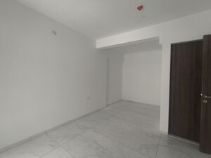 Room in 3 BHK Apartment at Legacy Kairos, Rahatani – for Rent