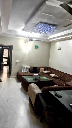Living Room in 3 BHK Builder Floor at State Bank Colony – for Rent