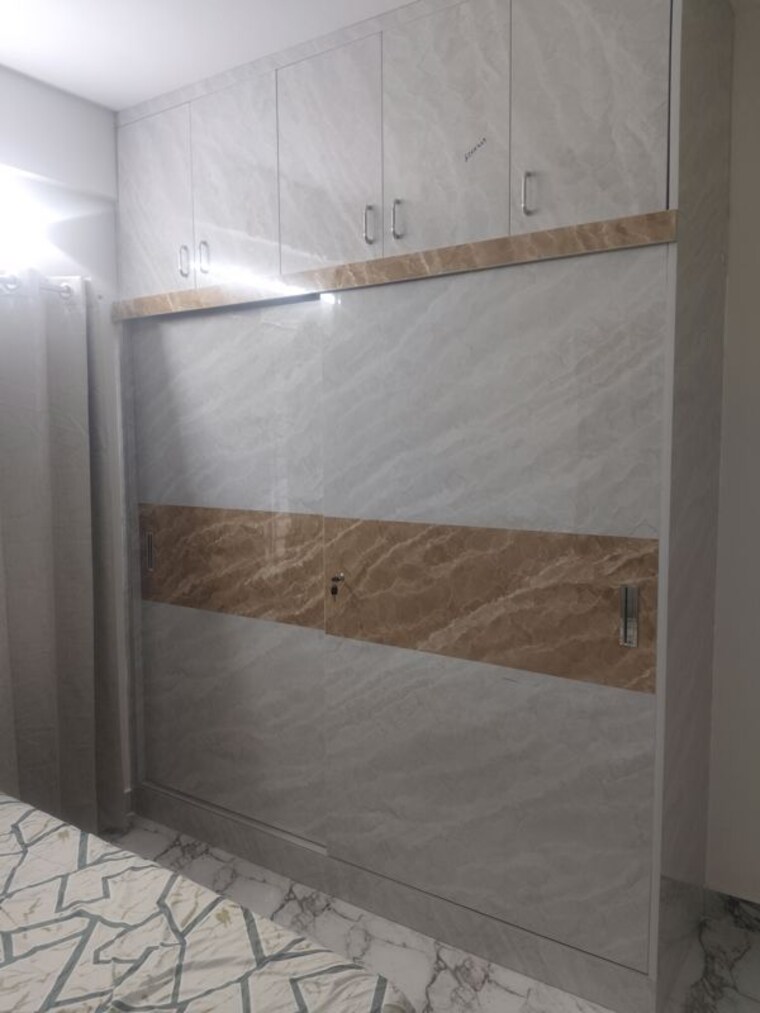 Bathroom, sri-residency-marathahalli 2 Bedroom 950 Sq.Ft. Apartment In Marathahalli Bangalore 10711033