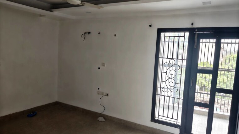 Master Bedroom, tagore park 5 Bedroom 2720 Sq.Ft. Builder Floor In Tagore Park Delhi 10711035