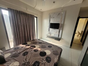 Room in 2 BHK Apartment at Shapoorji Pallonji Vahana Yahavi Phase 1, Bavdhan – for Rent