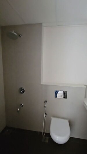 Furnished Amenities in 2 BHK Apartment at Piramal Vaikunth, Balkum Pada – for Sale