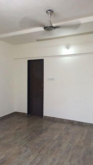 Room in 2 BHK Apartment at GK Royale Rahadki Greens, Rahatani – for Rent