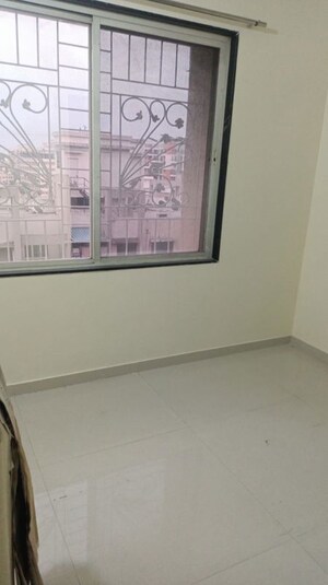 Room in 2 BHK Apartment at GK Royale Rahadki Greens, Rahatani – for Rent