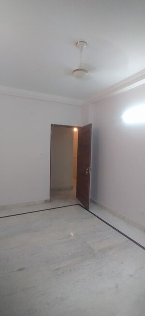 Furnished Amenities in 2 BHK Builder Floor at Khirki Extension – for Rent