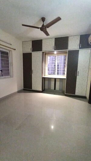 Room in 3 BHK Apartment at Ramky Towers, Gachibowli – for Rent
