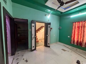 Room in  Independent House at Shriram Nagar – for Sale