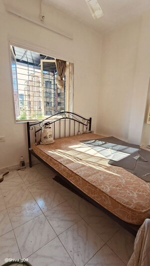 2 BHK Apartment For Rent in Mahim West