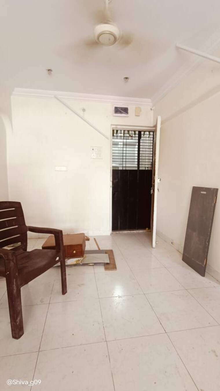 Living Room, mahim west 2 Bedroom 550 Sq.Ft. Apartment In Mahim West Mumbai 10711242
