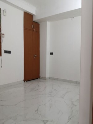 1 BHK Builder Floor For Rent in Saket