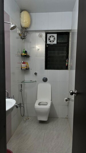 Bathroom in 2 BHK Apartment at Romell Empress Phase II, Borivali West – for Sale