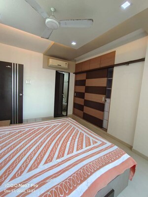 Bedroom in 2.5 BHK Apartment at Dosti Vihar Phase III, Samata Nagar – for Rent