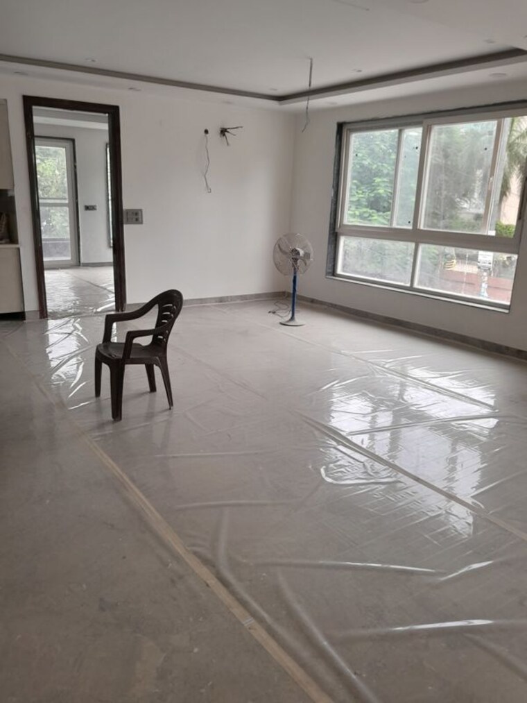 undefined, rohini sector 18 4 Bedroom 275 Sq.Yd. Builder Floor In Rohini Sector 18 Delhi 10711337