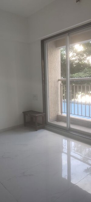 1 BHK Apartment For Rent in Anant Metropolis Insignia Towers, Kasarvadavali