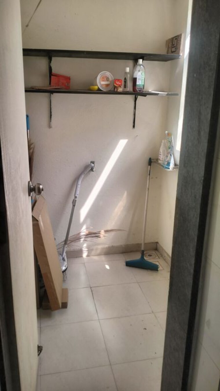 Bathroom, chaphalkar-elina-living 2 Bedroom 881 Sq.Ft. Apartment In Mohammadwadi Pune 10711405