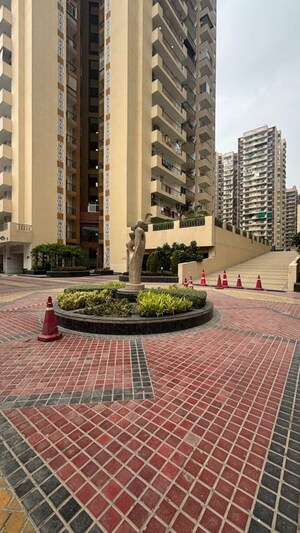 3 BHK Apartment For Rent in Nirala Estate, Tech Zone 4 Greater Noida