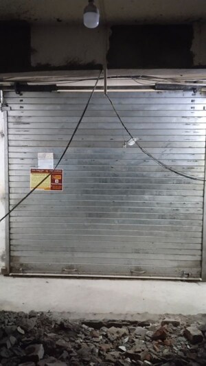 Staircase in  Shop at Andur Road – for Sale
