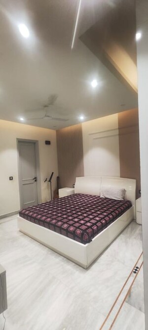 3 BHK Builder Floor For Rent in Shivalik Colony