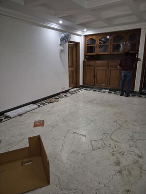 Balcony in  Apartment at Mayur Vihar – for Rent