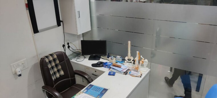 Team Area, science city Commercial Office Space 1217 Sq.Ft. In Science City Ahmedabad 10673804