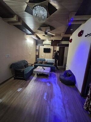 2 BHK Builder Floor For Rent in Onyxe Paraiso, Patiala Road