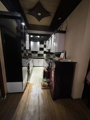 Kitchen in 2 BHK Builder Floor at Onyxe Paraiso, Patiala Road – for Rent