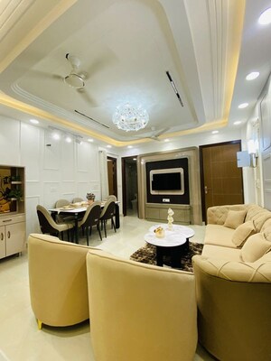Team Area in 4 BHK Builder Floor at Dwarka – for Rent