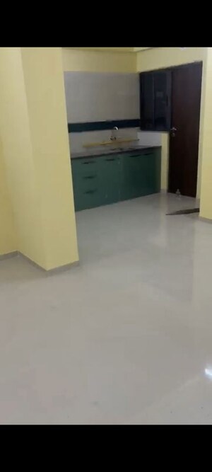 Room in 2 BHK Apartment at Vishwanath Maher Homes 5, Shela – for Rent