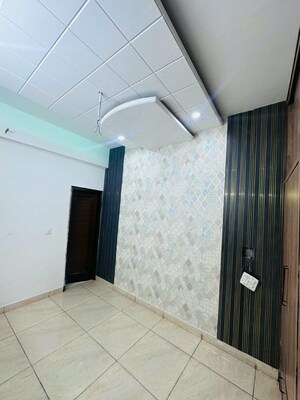 Room in 2 BHK Builder Floor at VIP Ashiana Homes, Vip Road – for Rent