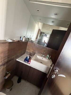 Team Area in 3.5 BHK Apartment at Piramal Aranya Avyan, Byculla – for Rent