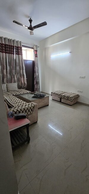 Furnished Amenities in 3 BHK Builder Floor at BPTP Park 81, Sector 81 – for Sale