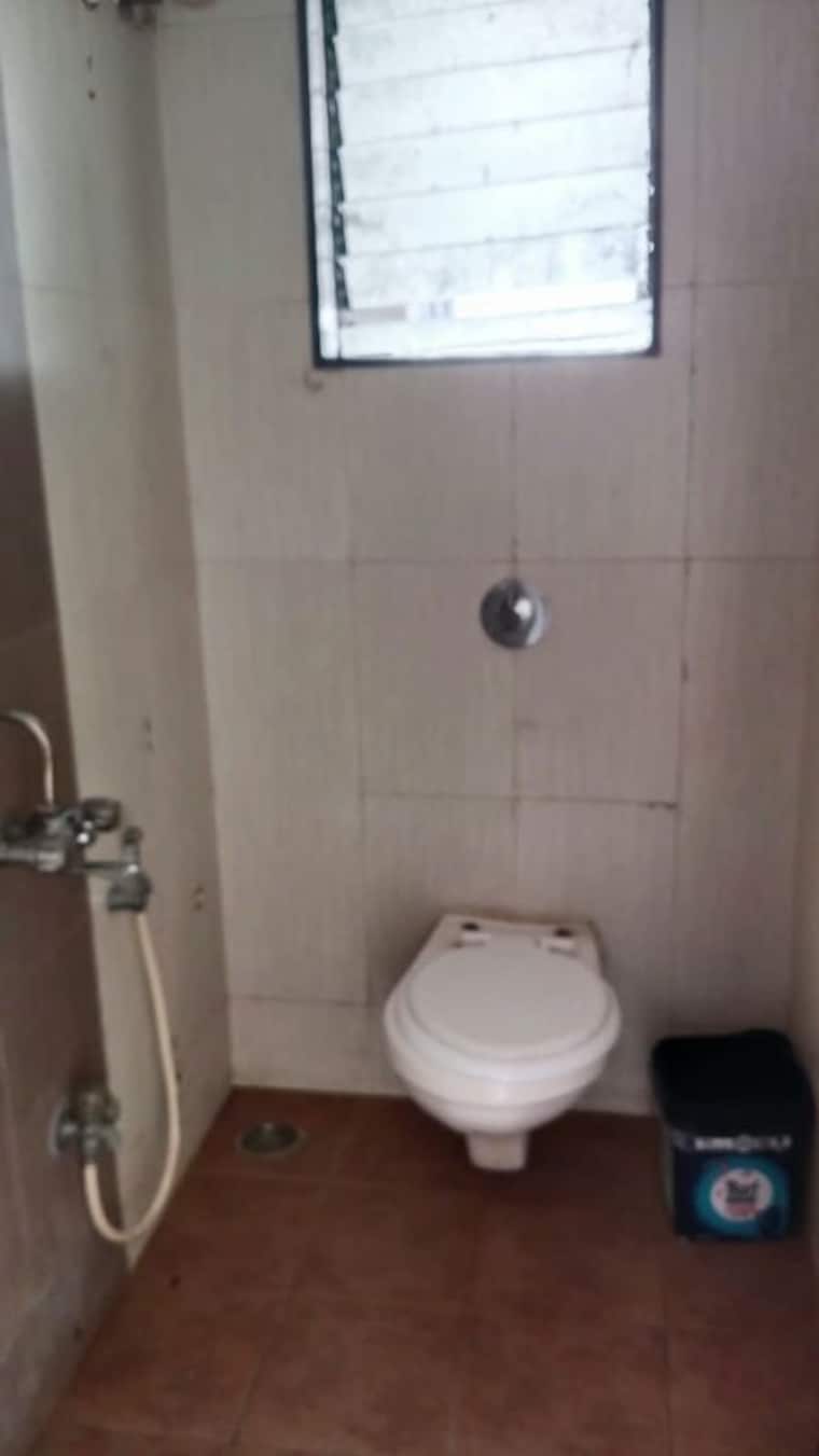 Bathroom, prabhadevi 1 RK 310 Sq.Ft. Apartment In Prabhadevi Mumbai 10711683