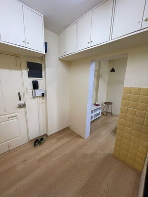 Room in 1 RK Apartment at Pawan Chaya CHS, Prabhadevi – for Rent