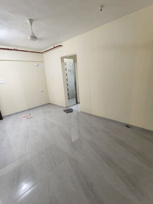 Room in 1 RK Apartment at Pawan Chaya CHS, Prabhadevi – for Rent