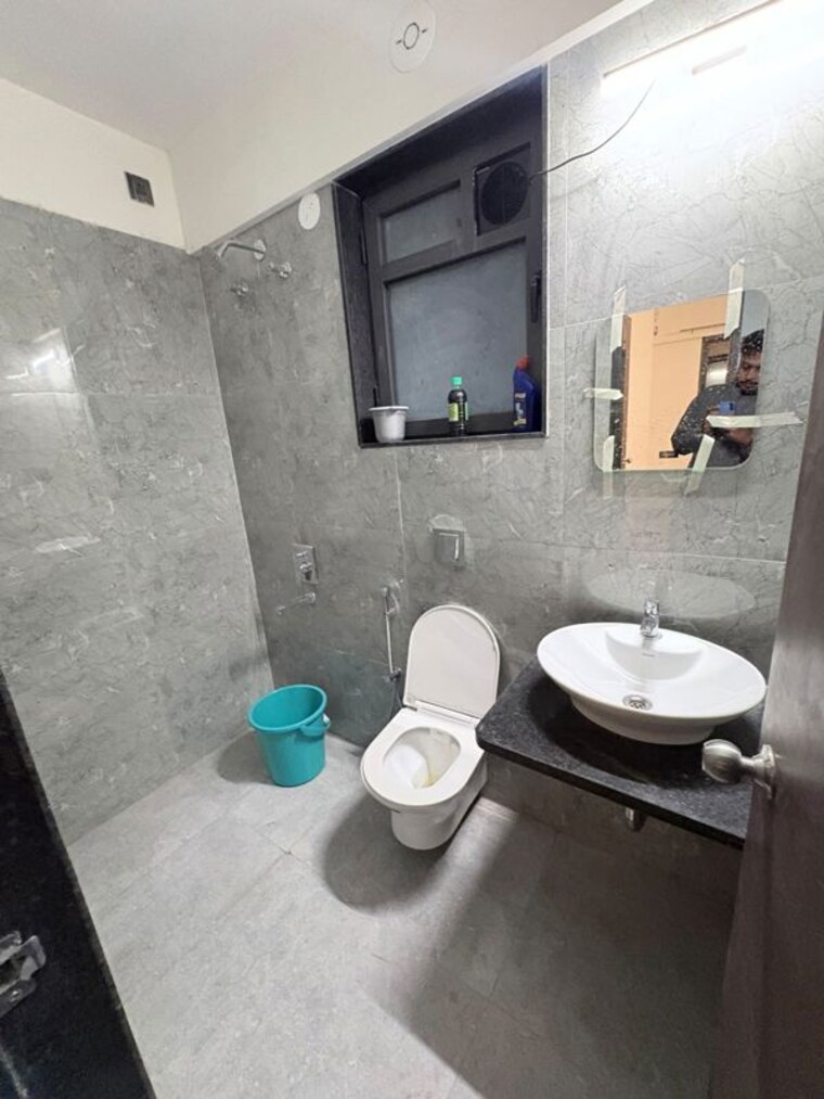 Bathroom, avon-vista 2.5 Bedroom 1100 Sq.Ft. Apartment In Balewadi Pune 10711701