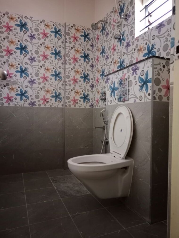 Bathroom, iti layout 1 Bedroom 700 Sq.Ft. Builder Floor In Iti Layout Bangalore 10711718