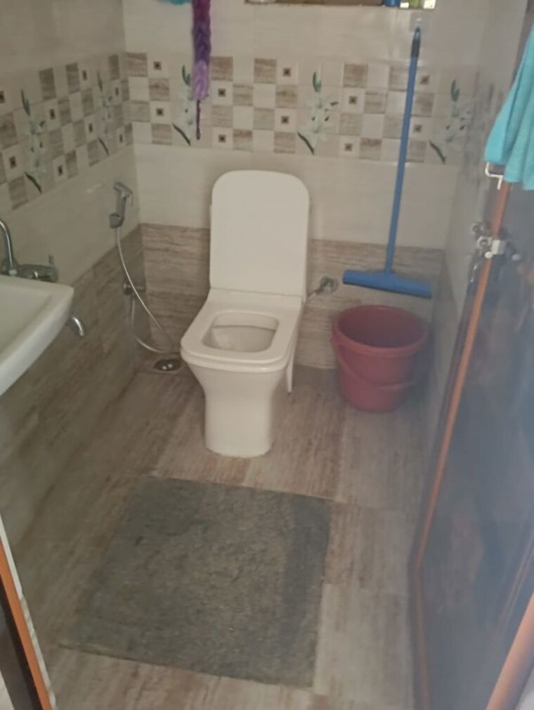 Bathroom, hsr layout 1 Bedroom 500 Sq.Ft. Builder Floor In Hsr Layout Bangalore 10711723