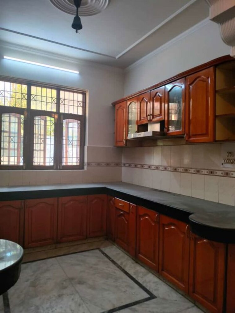 Kitchen, sector 5 2 Bedroom 1245 Sq.Ft. Independent House In Sector 5 Gurgaon 10711725