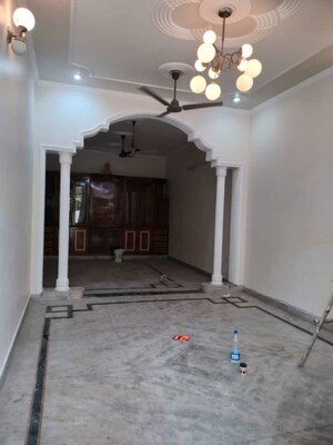Room in 2 BHK Independent House at Sector 5 – for Rent