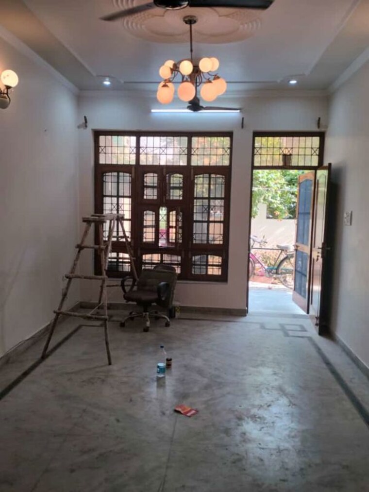  Parking, sector 5 2 Bedroom 1251 Sq.Ft. Independent House In Sector 5 Gurgaon 10711726