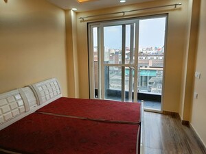Room in 2 BHK Independent House at Sector 5 – for Rent