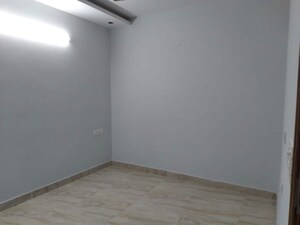 Room in 2 BHK Independent House at Sector 5 – for Rent