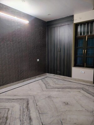 Room in 2 BHK Independent House at Sector 5 – for Rent