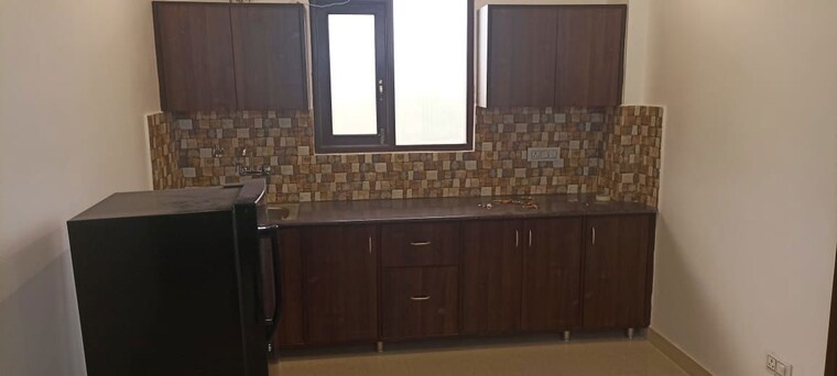 Kitchen, sector 5 2 Bedroom 1500 Sq.Ft. Independent House In Sector 5 Gurgaon 10711738